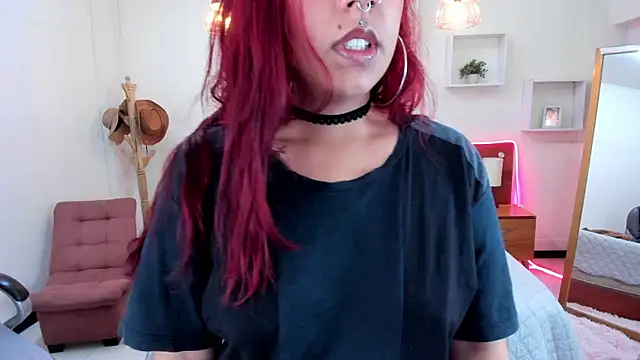 Cat  Moon   online show from 10-24-25, 08:05