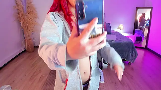 Cat  Moon   online show from 04-08-26, 07:36