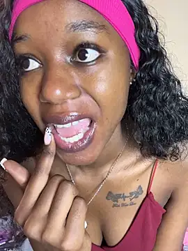 NyahHeat online show from 04-05-26, 08:22