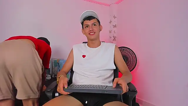 Axel Cody  online show from 11-19-25, 08:20