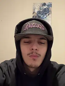 CarmeloA online show from 12-19-25, 05:58