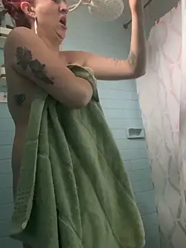 Zoe fire online show from 11-15-25, 12:02