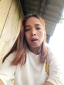 Snapshot of Nguyet2k4 chatting on 05-10-26, 05:34 Nguyet2k4 online show from 05-10-26, 05:34