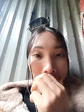 -Kem-01 online show from 11-21-25, 12:43