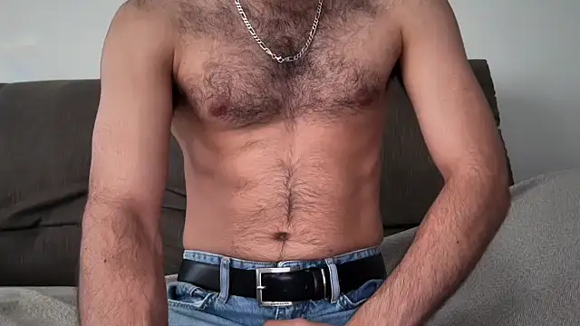Snapshot of yournextguy chatting on 07-01-26, 09:11 yournextguy online show from 07-01-26, 09:11