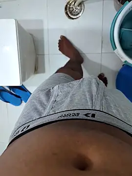 Akki19989 online show from 10-16-25, 12:44