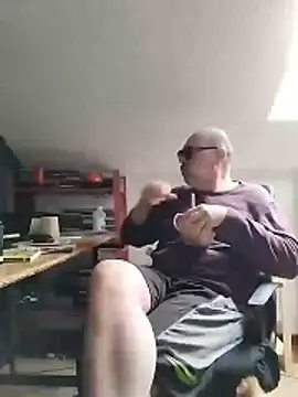 nicolaspgarnier online show from 03-11-26, 08:31