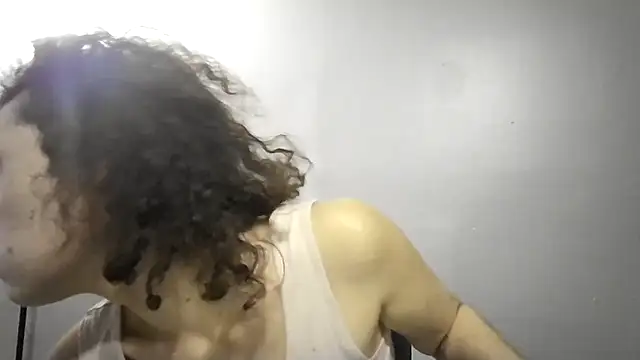 ali18of1 online show from 04-26-26, 05:05