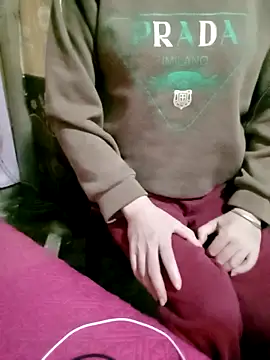 Snapshot of Zulylady chatting on 11-07-25, 02:44 Zulylady online show from 11-07-25, 02:44