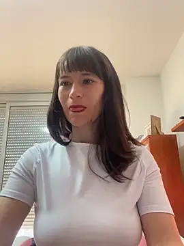 AlanaRius18 online show from 11-17-25, 10:32