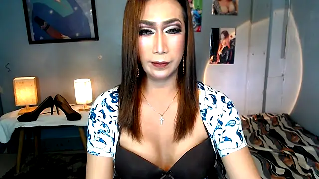 littleredbunny27 online show from 03-23-26, 12:31