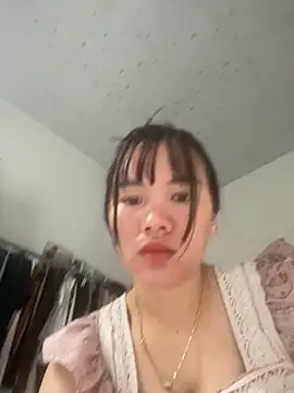 Snapshot of hanaa-show chatting on 10-28-25, 01:09 hanaa-show online show from 10-28-25, 01:09