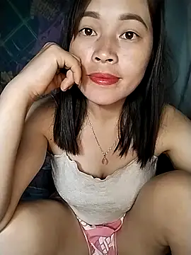 Hani-i online show from 04-17-26, 01:19