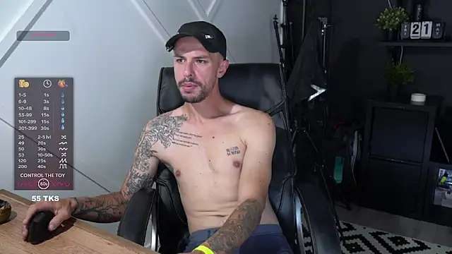 monsieurguitsxxx online show from 06-28-26, 11:16
