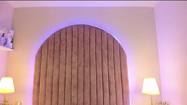 ShaylaDavis online show from 10-31-25, 07:48