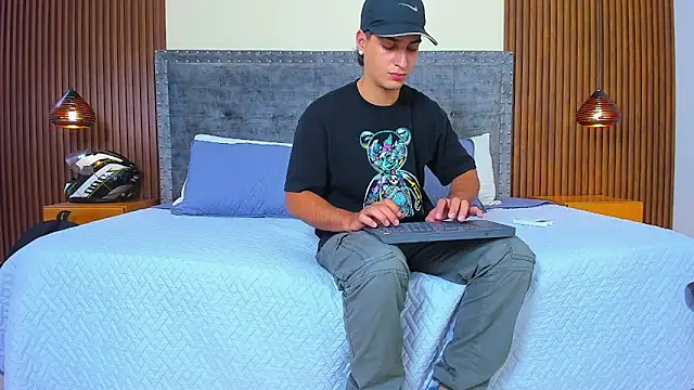 Apolo moon18 online show from 10-25-25, 07:19