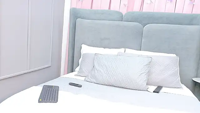 NaughtyHally  online show from 03-09-26, 12:09