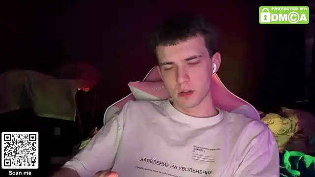 twinkbuldge online show from 11-20-25, 05:56