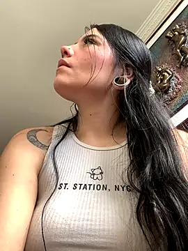 Sofi torre online show from 10-15-25, 06:41
