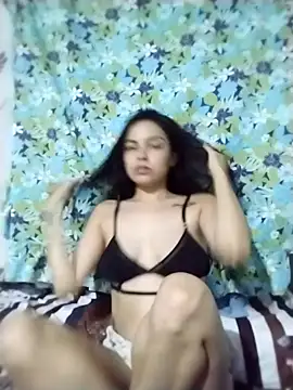 Snapshot of AriannaRose chatting on 11-05-25, 03:39 AriannaRose online show from 11-05-25, 03:39