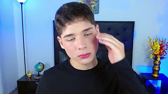 Mattass18 online show from 04-08-26, 01:44