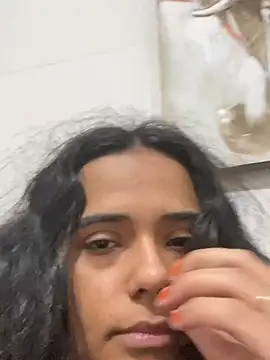 22safadinha69 online show from 04-15-26, 08:20