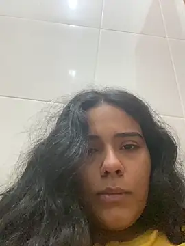 22safadinha69 online show from 04-21-26, 03:57