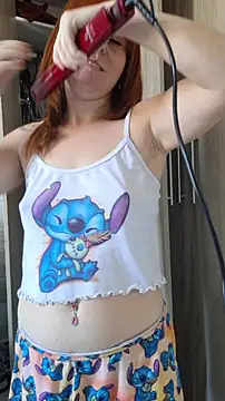 Snapshot of PorcelainDoll1 chatting on 06-03-26, 03:39 PorcelainDoll1 online show from 06-03-26, 03:39
