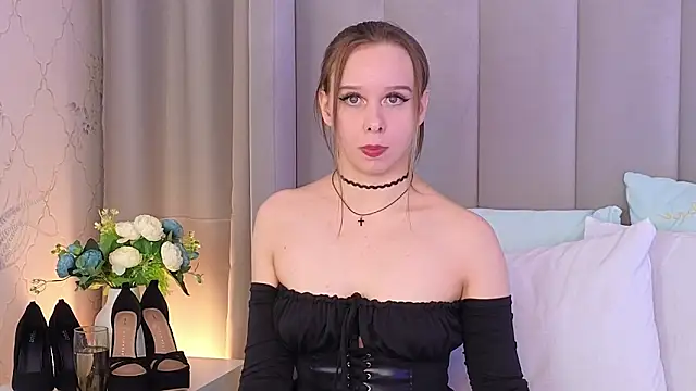 Snapshot of Ya_Siro chatting on 05-01-26, 04:00 Ya Siro online show from 05-01-26, 04:00