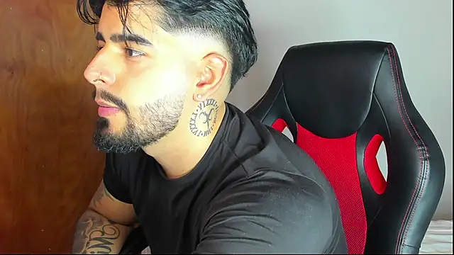 maximo black  online show from 01-05-26, 11:30