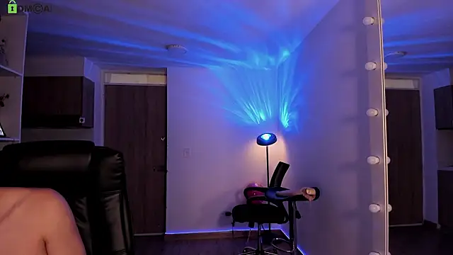 Mikeyvioleta  online show from 02-19-26, 09:27