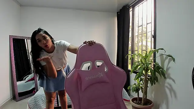 Kruela online show from 10-27-25, 01:48