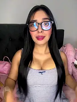 MiaSofia   online show from 12-04-25, 04:11