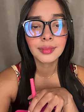 MiaSofia   online show from 01-06-26, 01:42