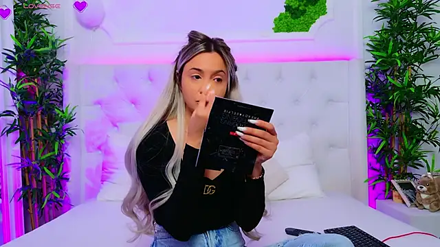 AriannaSins online show from 11-05-25, 02:28