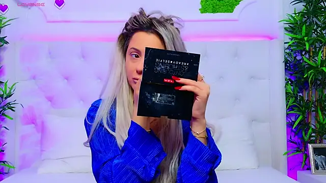 AriannaSins online show from 11-07-25, 01:22