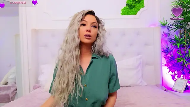 AriannaSins online show from 05-06-26, 12:21