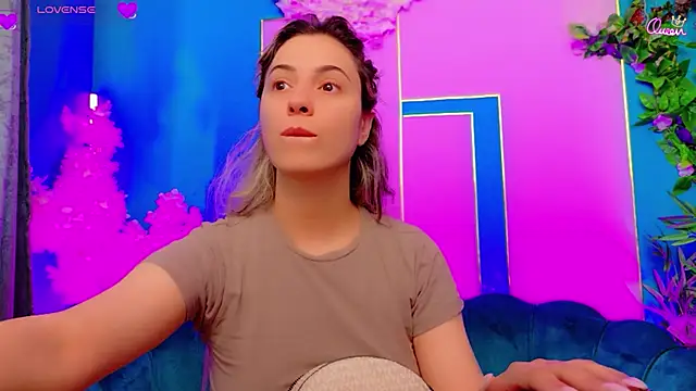 AriannaSins online show from 05-18-26, 01:17