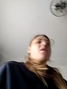 SandyCassie online show from 03-27-26, 08:37