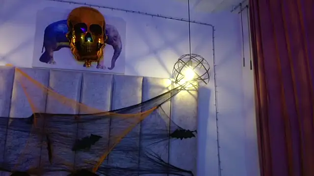 antonella rosecs online show from 11-02-25, 04:37