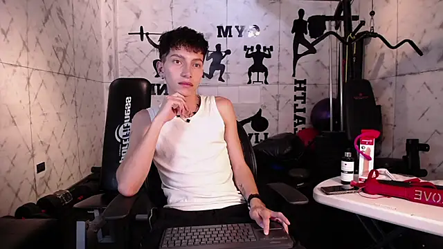 Tiam muller online show from 12-23-25, 03:48