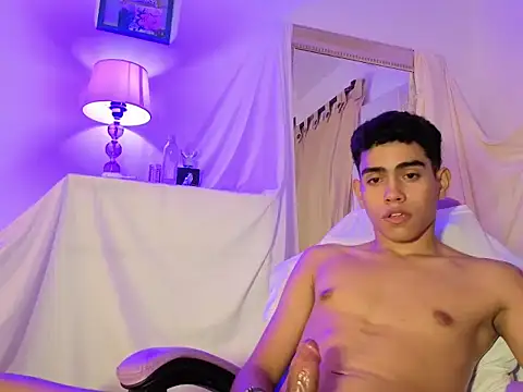 Yamilk101 online show from 01-11-26, 01:32