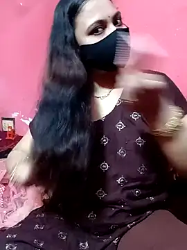 Snapshot of Porimoni22 chatting on 10-28-25, 03:10 Porimoni22 online show from 10-28-25, 03:10