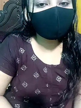 Snapshot of Porimoni22 chatting on 11-11-25, 01:00 Porimoni22 online show from 11-11-25, 01:00