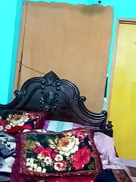 Snapshot of Porimoni22 chatting on 11-15-25, 02:13 Porimoni22 online show from 11-15-25, 02:13