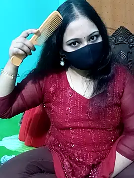 Snapshot of Porimoni22 chatting on 11-28-25, 01:58 Porimoni22 online show from 11-28-25, 01:58