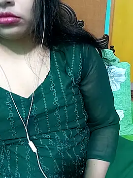 Snapshot of Porimoni22 chatting on 12-04-25, 02:59 Porimoni22 online show from 12-04-25, 02:59