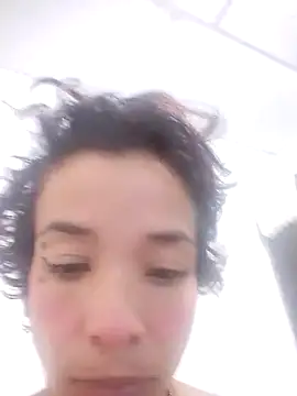 Teressa Love online show from 10-21-25, 12:28