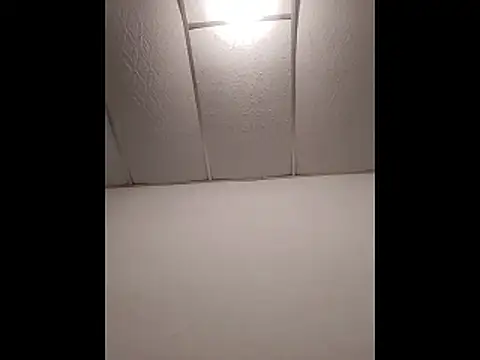 Teressa Love online show from 11-18-25, 09:36