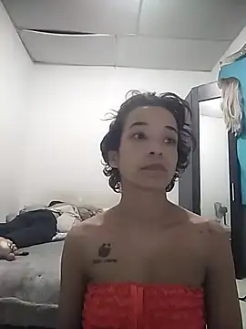 Teressa Love online show from 11-22-25, 09:36